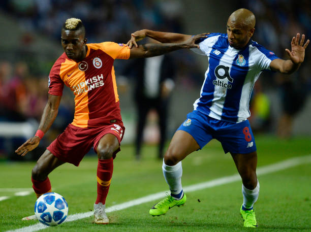 Galatasaray 2 0 Besiktas Henry Onyekuru Fernando Score To Take