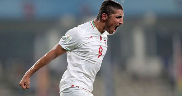 Fenerbahce 5-Year Deal With 17-Year-Old Iran Wonderkid Allahyar Sayyadmanesh