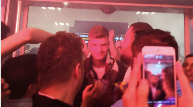 Crystal Palace Forward Alexander Sorloth Given Heroes Welcome By Trabzonspor Fans In Turkey