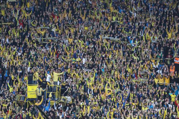 Goztepe 1-1 Fenerbahce: Yellow Canaries suffer blow in title race