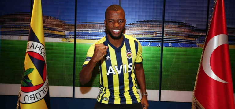 Fenerbahce remain in the title race after beating Trabzonspor