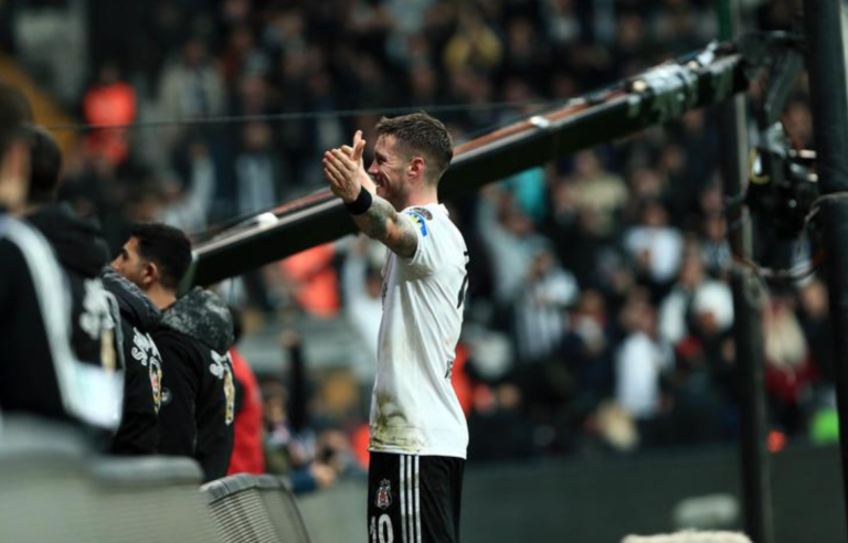 Striker faked injury to force Man United transfer before Manchester derby claims Besiktas boss