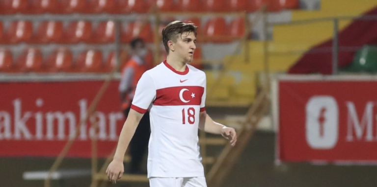 Galatasaray Might Make Rangers Last Minute Transfer Offer For Defender