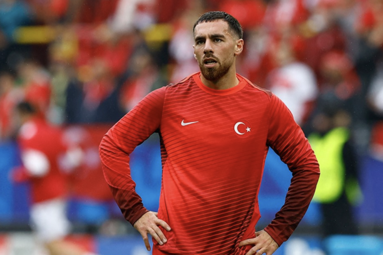 Manchester United Eyes Turkish Duo Amid Managerial Uncertainty