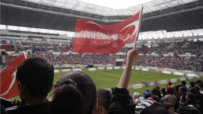 A City Divided: The Relentless March of Istanbul’s Two-Horse Title Race